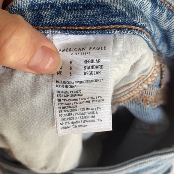 American eagle mom jean size 6 great condition - Picture 7 of 7